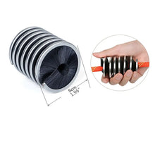 Load image into Gallery viewer, Rope Cleaning Brush