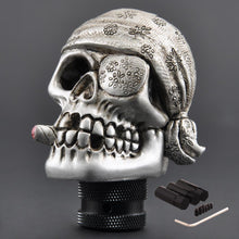 Load image into Gallery viewer, Universal Skull Pirate Manual Gear Shift Knob